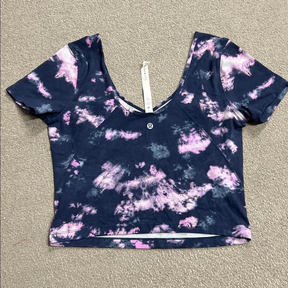 lululemon athletica Tie-Dye Crop Top - Navy and Pink - Picture 3 of 6